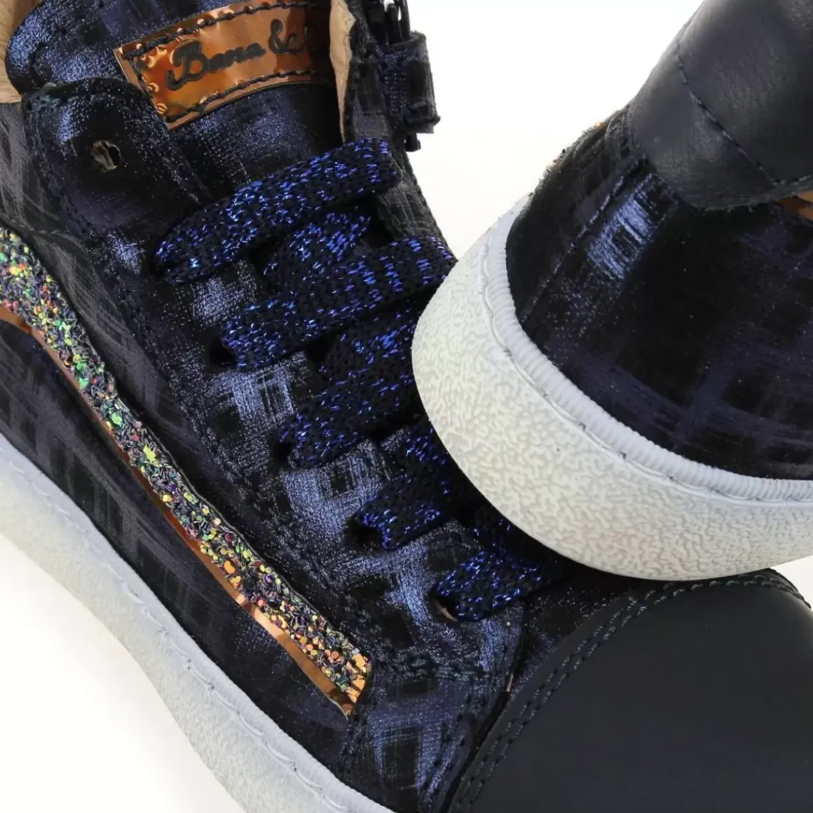 21232001 - Marine Multi
