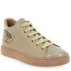 2001 - Taupe