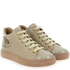 2001 - Taupe