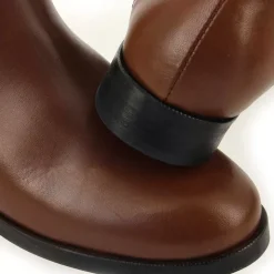 9901 - Camel