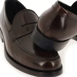 495 - 01 - Marron